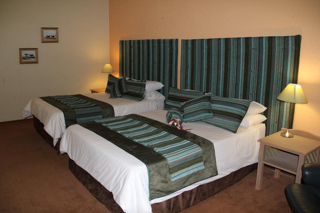 Hornbill Lodge Magaliesburg Oda fotoğraf